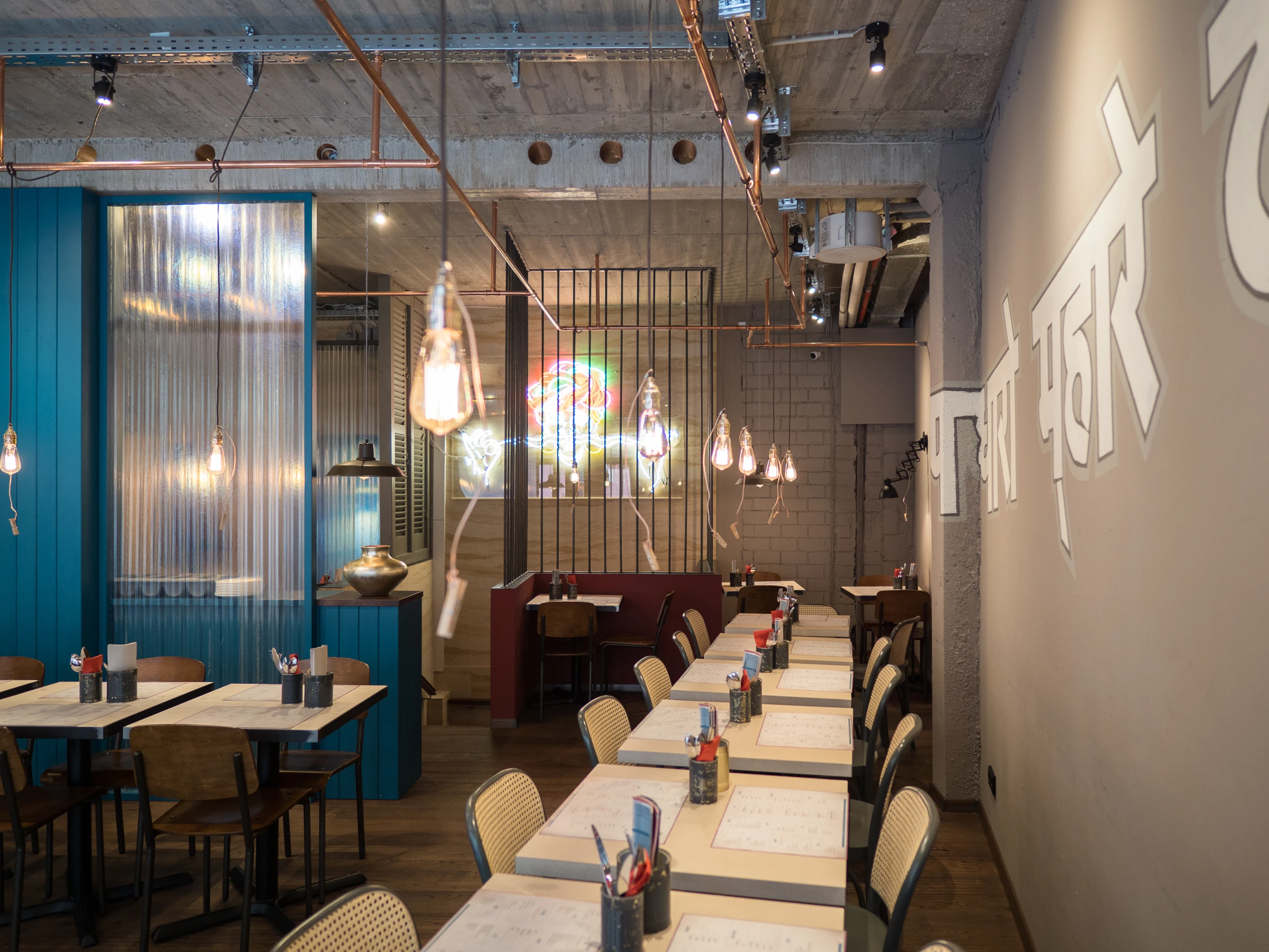 eatdoori 3 ett la benn restaurant design 6