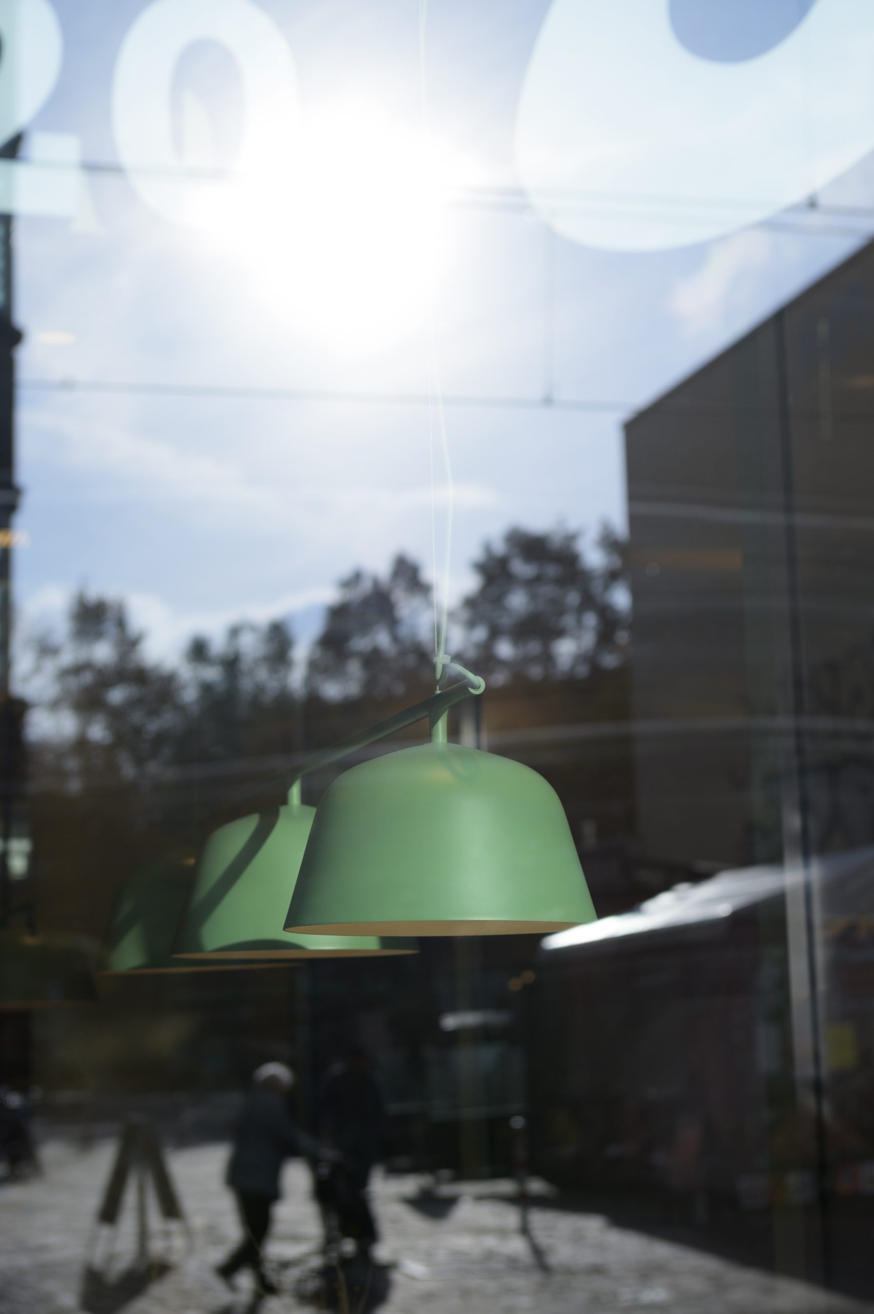 Blick von außen durch die Scheibe